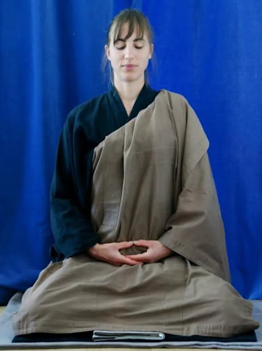pratiquante meditation zazen zen